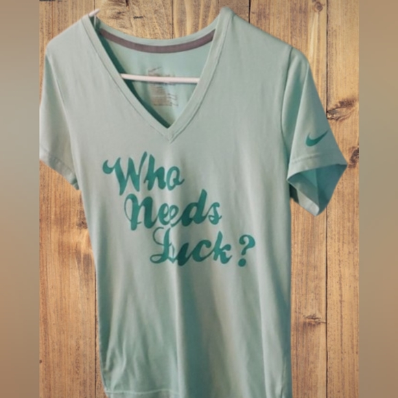 •𝙉𝙄𝙆𝙀•𝙏𝙎𝙃𝙄𝙍𝙏• - Picture 6 of 6